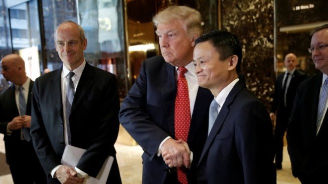 Доналд Тръмп и Джак Ма в разговор за създаването на 1 млн. работни места в САЩ