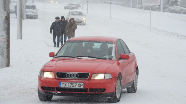 Към 2020 г. автомобилите у нас ще изпреварят възможностите на инфраструктурата