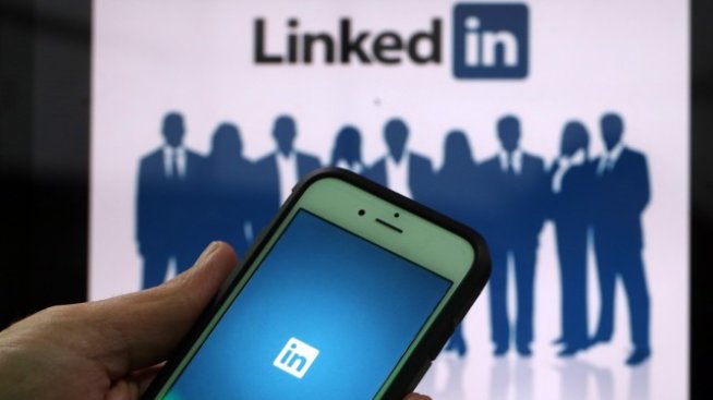 Русия блокира достъпа до LinkedIn