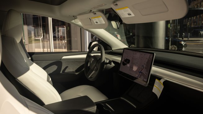 Tesla намалява с 2000 долара цените на автомобилите си в САЩ