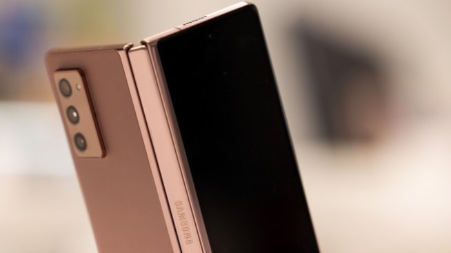 Високите цени на чиповете може да са тласнали печалбата на Samsung с 38%