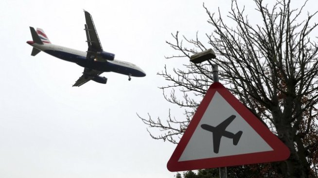 Собственикът на British Airways създава нискотарифна линия от Европа до САЩ
