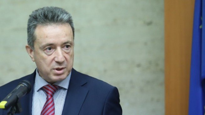КС ще тълкува процедурата за отстраняването на "тримата големи" в съдебната власт