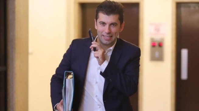 Кирил Петков стартира закриването на "черната кутия" ДКК 