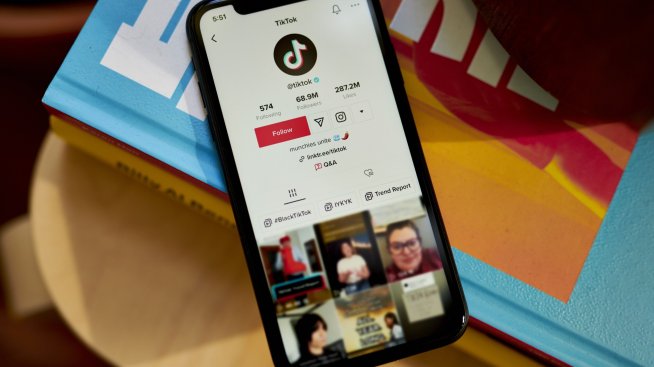 И Великобритания забранява&nbsp;TikTok на&nbsp;служебни&nbsp;устройства&nbsp;на чиновници&nbsp;