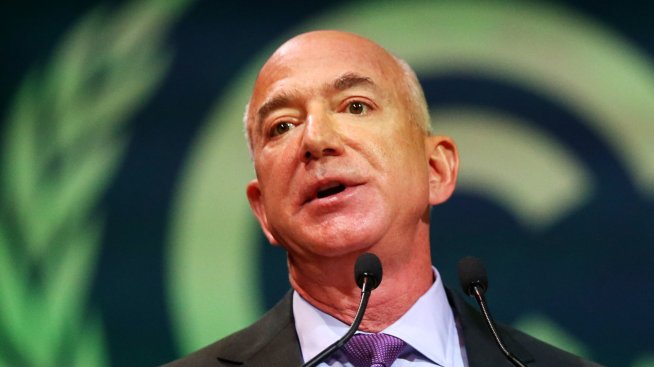 Джеф Безос завърши плана си да продаде акции на Amazon за 8,5 млрд. долара
