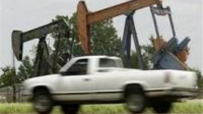 Петролните фючърси с нов рекорд от 66,86 долара за барел