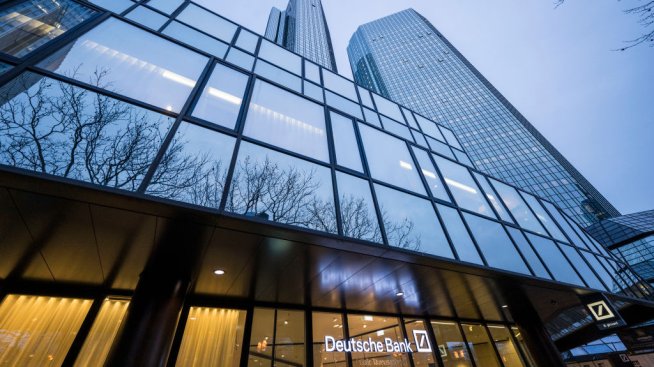 Ще успеят ли европейските инвестиционни банки да си върнат блясъка?