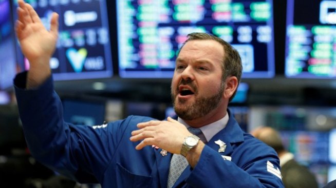 Индексите на Wall Street отвориха с повишения последната сесия за седмицата*