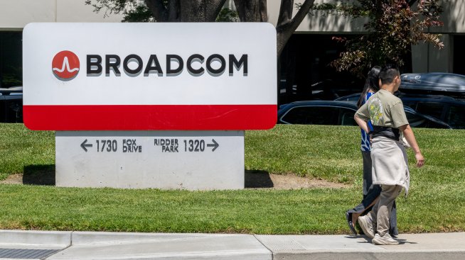 Broadcom ще помага на OpenAI в създаването на чип за изкуствен интелект
