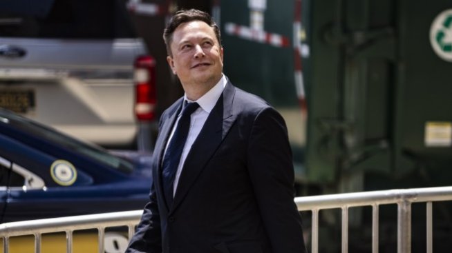 Мъск достави още интернет терминали Starlink на Украйна