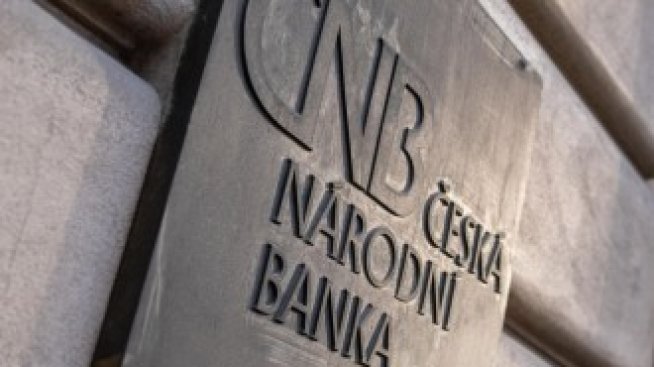 Чехия изненада пазарите с най-голямото повишение на лихвите от 24 години