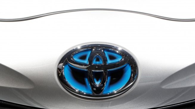 Toyota отново връща милиони коли в сервизите 