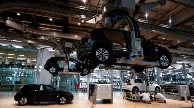 Volkswagen обяви нови икономии за още 3 млрд. евро