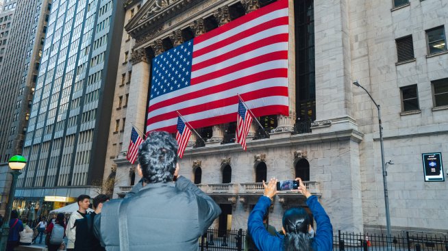 Епичното възстановяване на Wall Street идва с някои предупредителни сигнали
