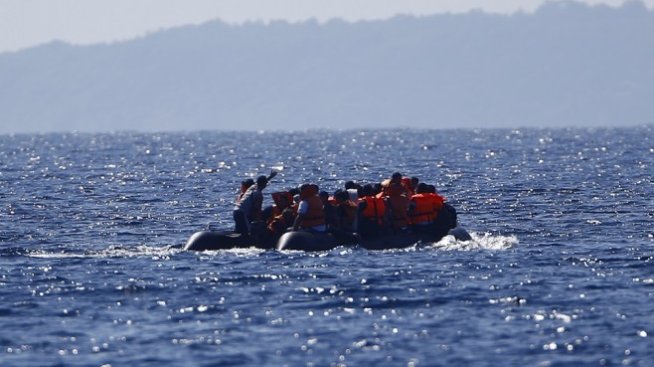 Над 345 хил. мигранти са пристигнали в Европа през Средиземно море