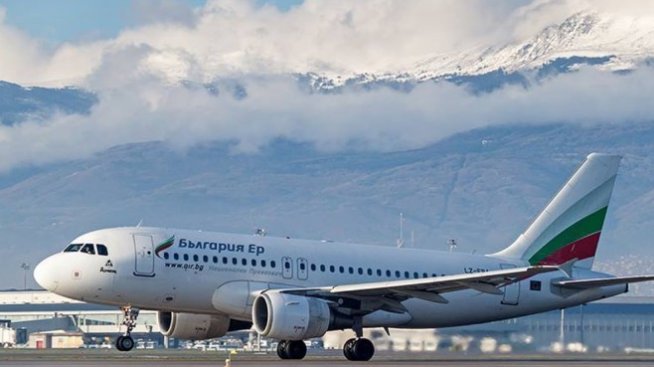"България Еър" пуска редовни полети до над 10 нови дестинации от пролетта