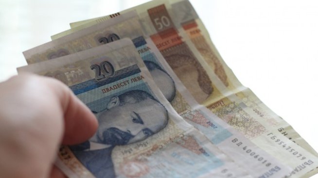 Нов регламент за изплащането на заплати при пенсиониране