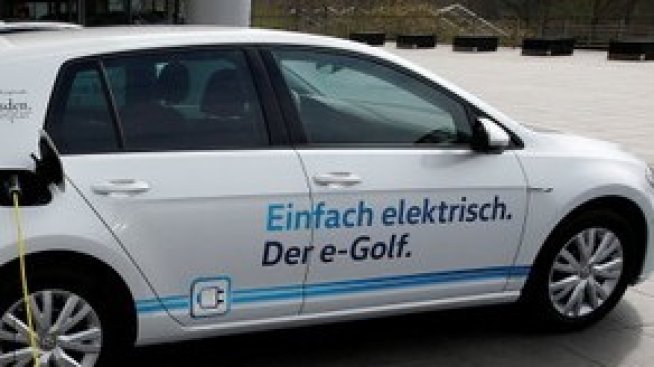 Volkswagen ще предлага електромобили за споделено пътуване от 2019 г.