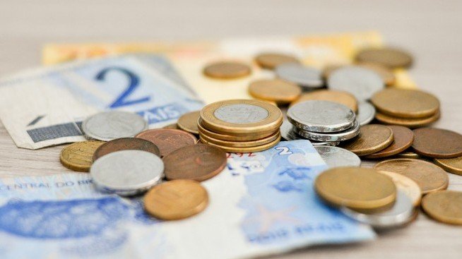 Паричното предлагане расте с 9,1% на годишна база през май 