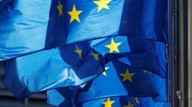 ЕС съживява процеса на присъединяване на Сърбия след 2 години липса на напредък