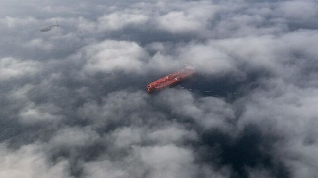 Петролните игри на Русия: "Танкери близнаци" с нови имена опитват да заобиколят санкциите