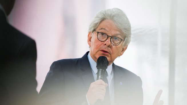 Тиери Брьотон: Нуждаем се от правила за изкуствения интелект