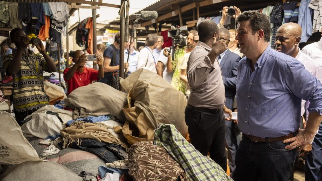 Сенчестите страни на света на модата