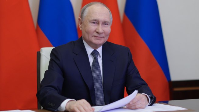 Притесненията на Путин за икономиката растат, докато Тръмп настоява за край на войната