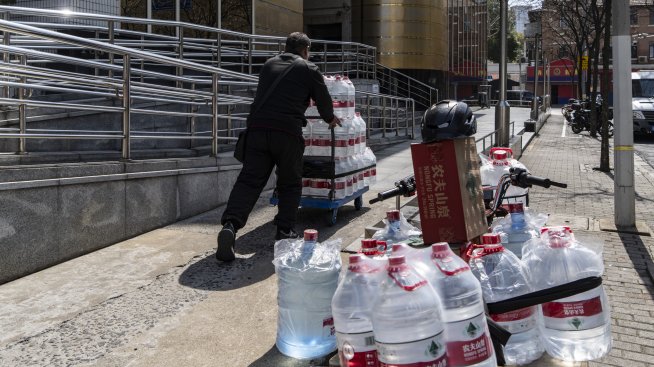 Двамата най-богати мъже в Китай загубиха 18 млрд. долара след нова порция разпродажби