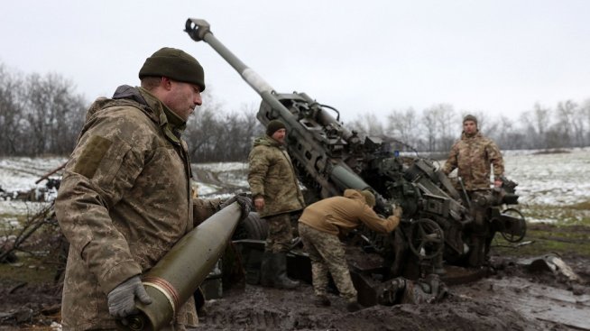 Руски щурм в горещите зони на фронта, украинските дронове вече застрашават цяла Русия