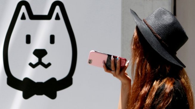 SoftBank планира IPO на бизнеса си за смартфони