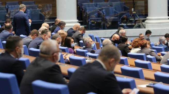Депутатите окончателно разшириха правомощията на БНБ