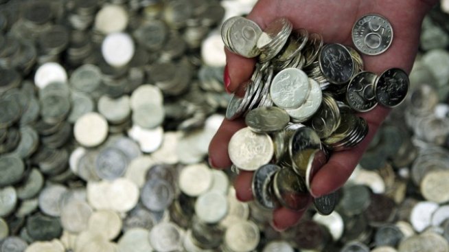 Средният осигурителен доход се повишава до 768 лв. през септември