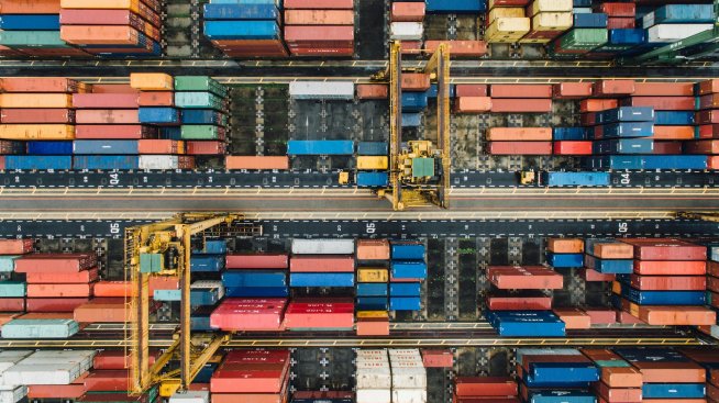 Кои са страните с най-голям търговски дефицит и излишък в света?