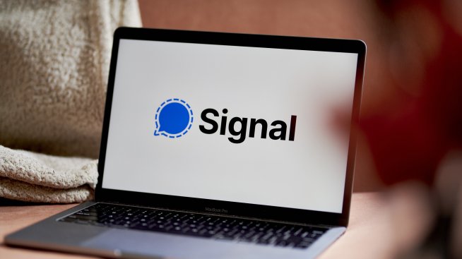 Белият дом: Случаят със Signal е приключен