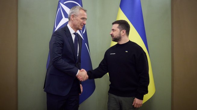 НАТО още няма готовност за ангажименти с Украйна, но Киев може да получи закрила от Г-7*