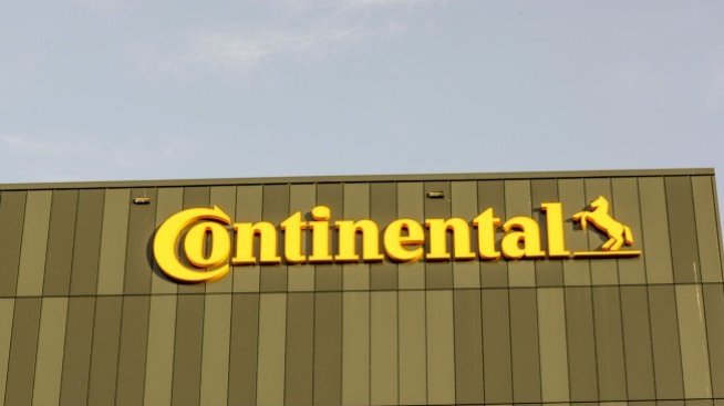 COVID и войната в Украйна помрачават автомобилния бизнес на Continental 