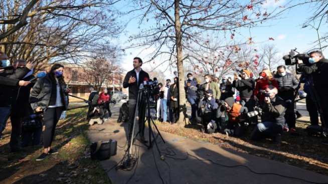 И вторият кандидат на демократите в Джорджия обяви победа
