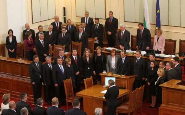 
	Кабинетът &quot;Орешарски&quot; полага клетва пред парламента на 29 май 2013 година. Снимка: БТА
