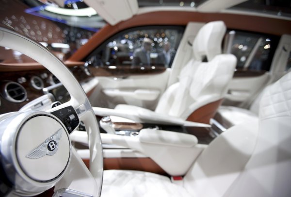 
	Всичко в Bentley говори за лукс. Снимки: Ройтерс
