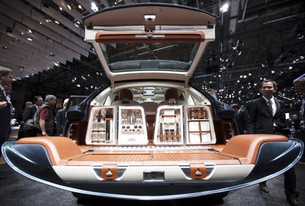 
	Така ще изглежда&nbsp;най-скъпият SUV.&nbsp;
