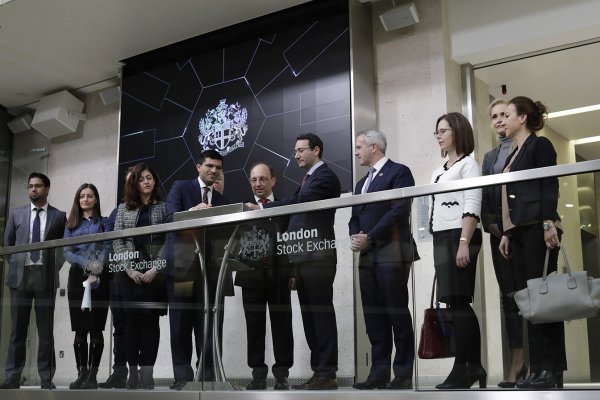 
	Снимки: London Stock Exchange и Експат Асет Мениджмънт
