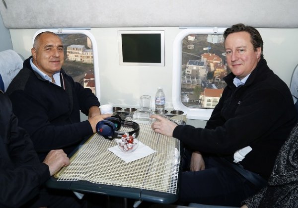 
	Бойко Борисов запозна британския премиер Дейвид Камерън с организираната от България охрана на държавната граница. Снимки: МС
