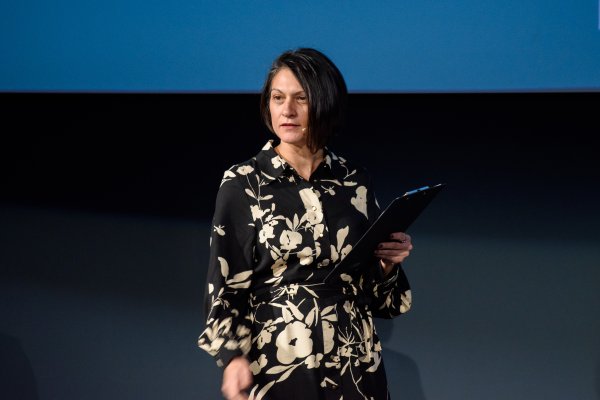 Ралица Николова, енергиен експерт