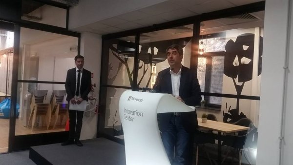 
	Снимки: Investor Media Group
