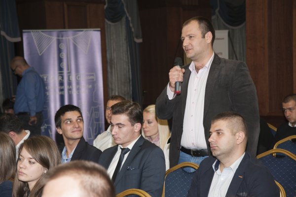 
	Въпроси от публиката
