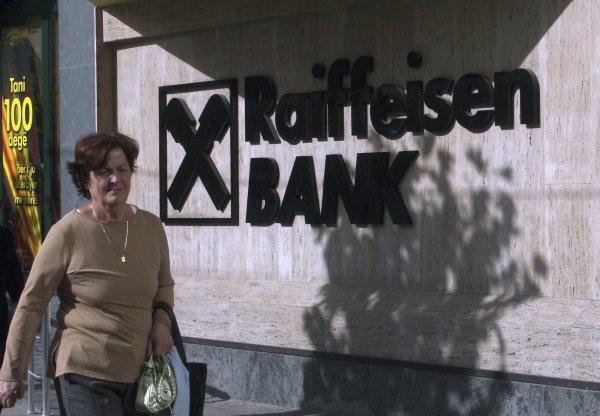 
	Raiffeisen Bank заема второ място в класацията с 43,8 пункта от индекса. Снимка: Ройтерс
