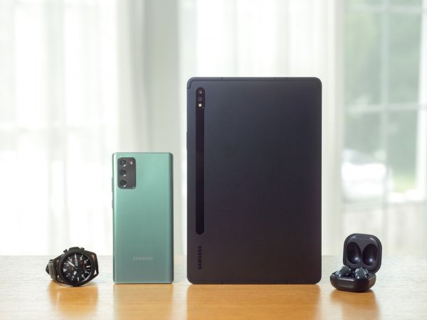 
	Снимки: Samsung Electronics
