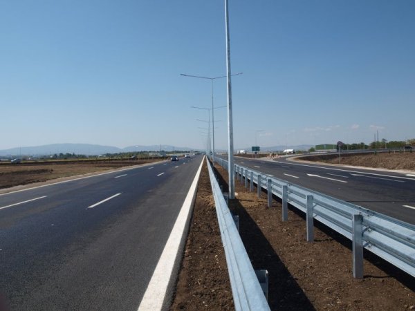 
	Снимки: Агенция &quot;Пътна инфраструктура&quot;
